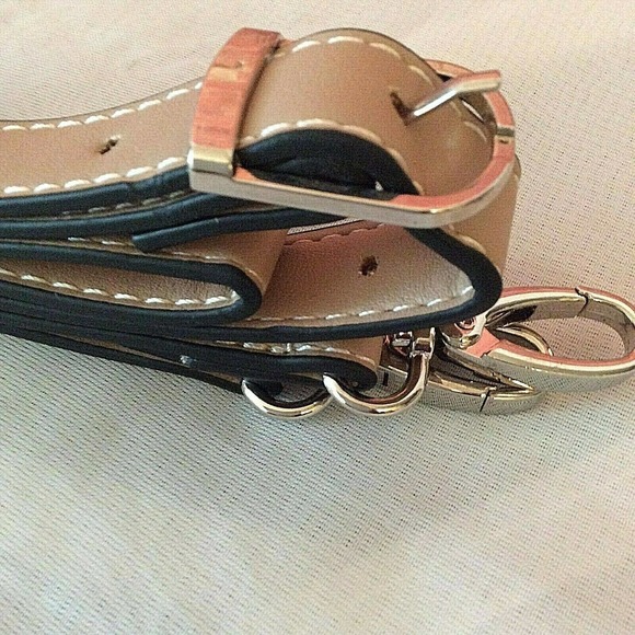 Put It All in Here Vegan Leather Large Ostrich Print Tote Fashion Handbag Taupe - Picture 10 of 13